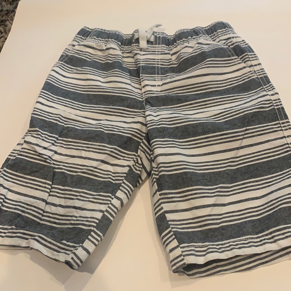 Striped gray Gymboree boys shorts